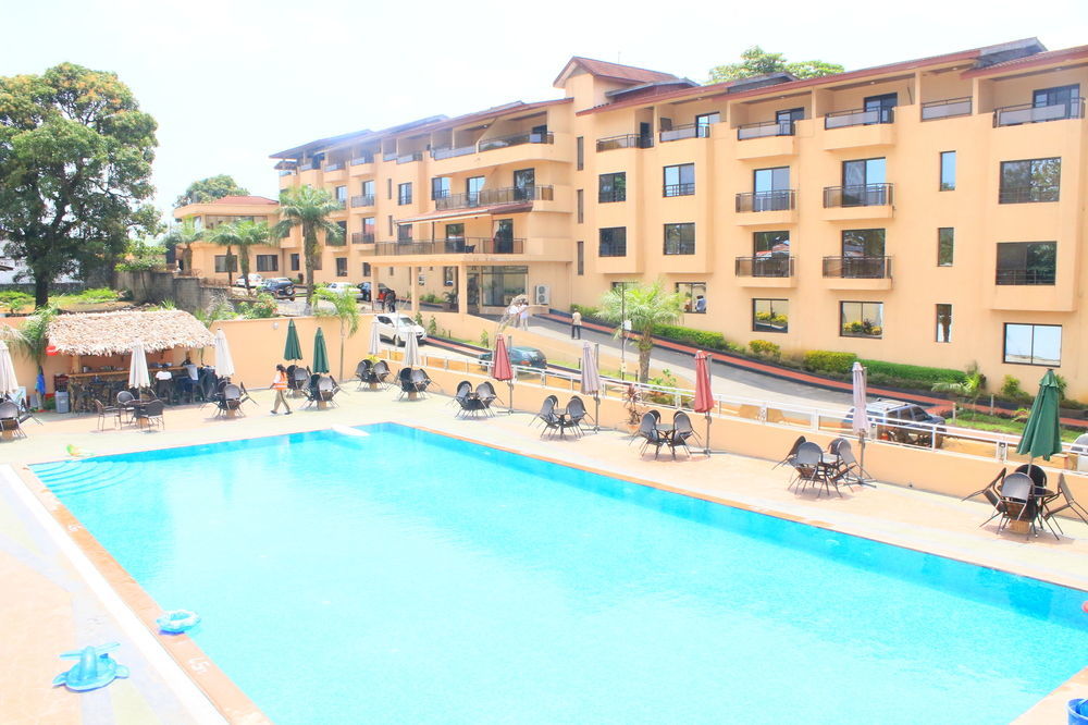 Palm Spring Resort Monrovia Exterior photo